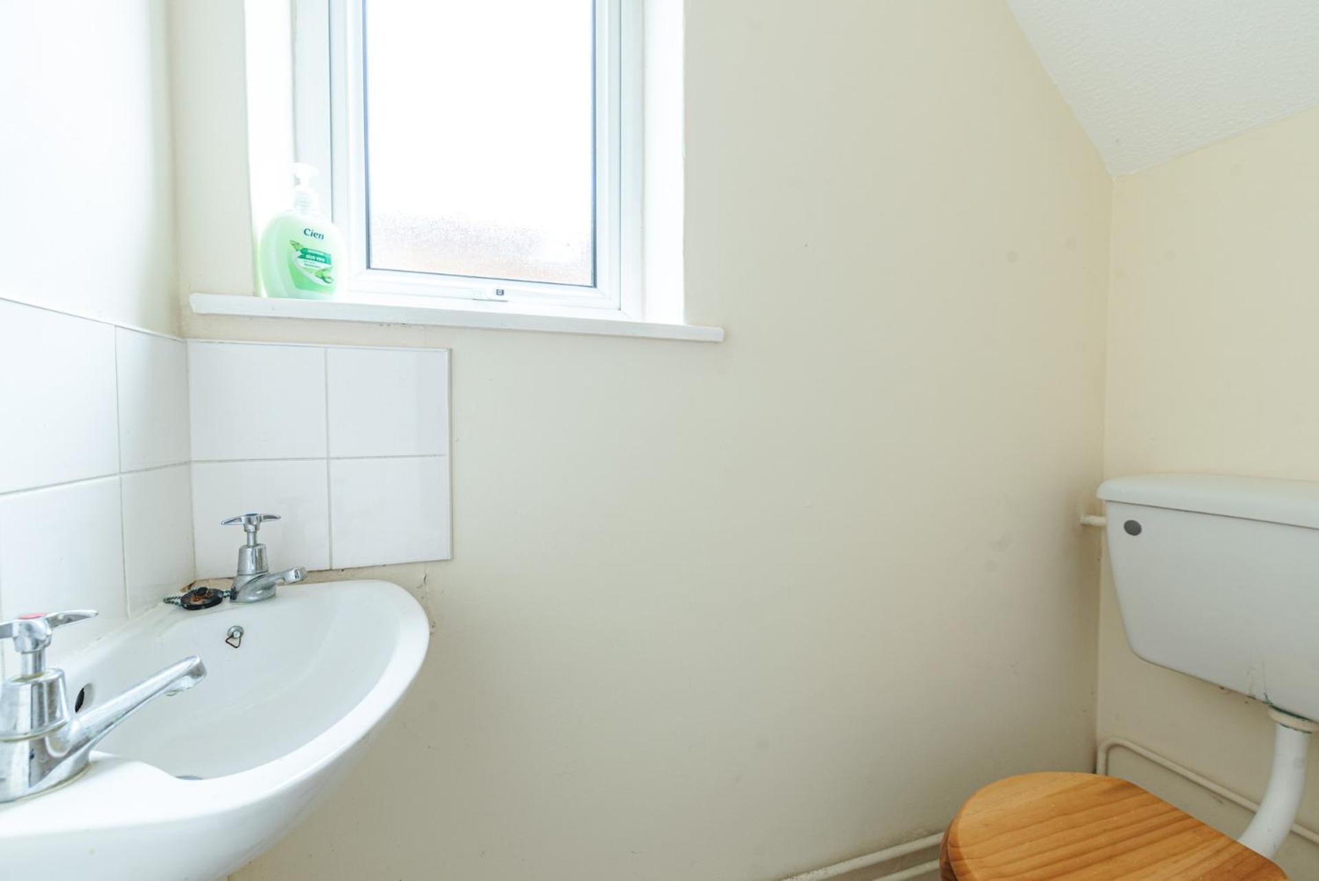 Professional House Apartment Грейвсенд Екстериор снимка