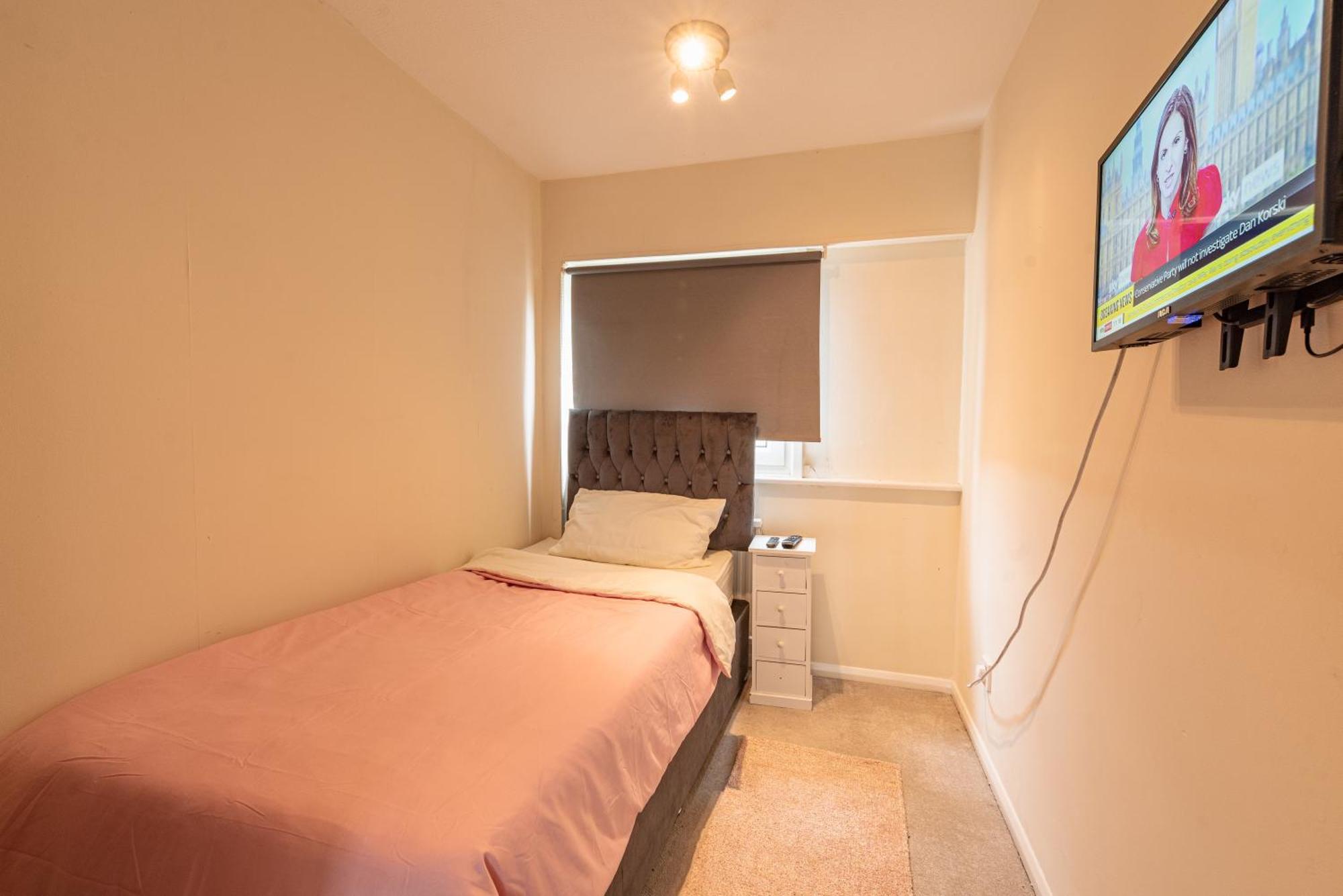 Professional House Apartment Грейвсенд Екстериор снимка